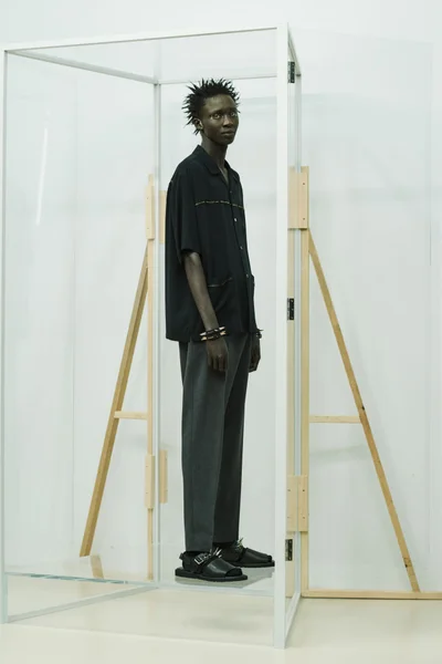 Look 14